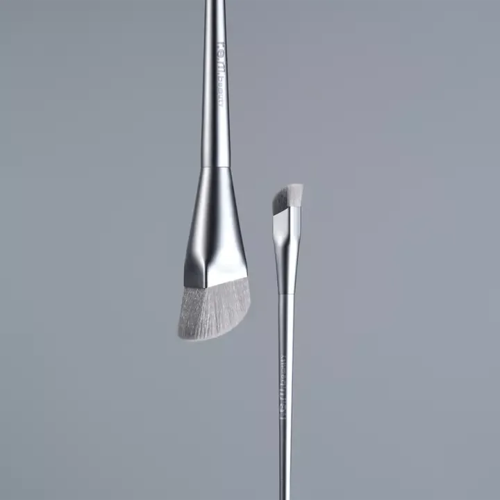 r.e.m. beauty C1 Concealer Brush