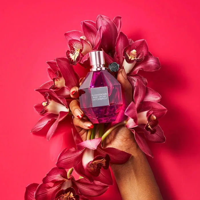 Viktor&Rolf Flowerbomb Ruby Orchid Eau de Parfum with Vanilla & Peach