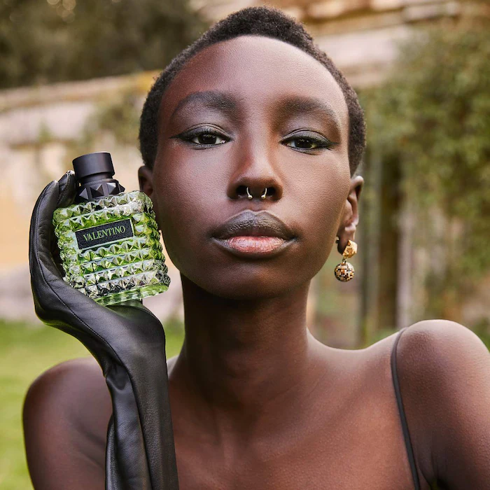Valentino Donna Born in Roma Green Stravaganza Eau de Parfum with Vanilla & Tea Accord