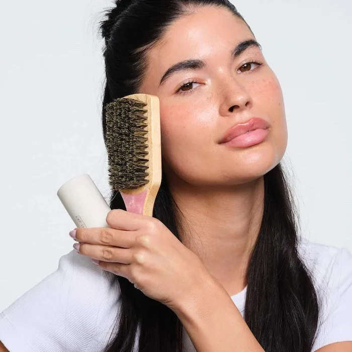 Emi Jay Mini Boar Bristle Hair Brush in Pink Sugar